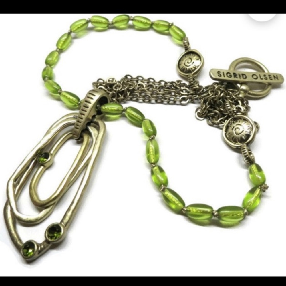 Necklace - Picture 1 of 5